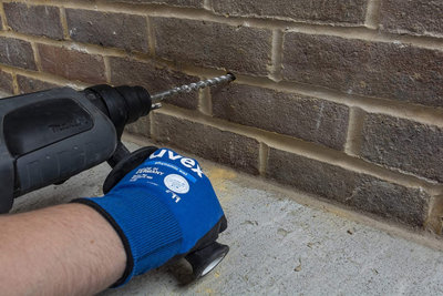Dryrod Damp Proofing Rods DPC Kit: Treats 12 Linear metres (9" Wall) - BBA Approved Rising Damp Treatment