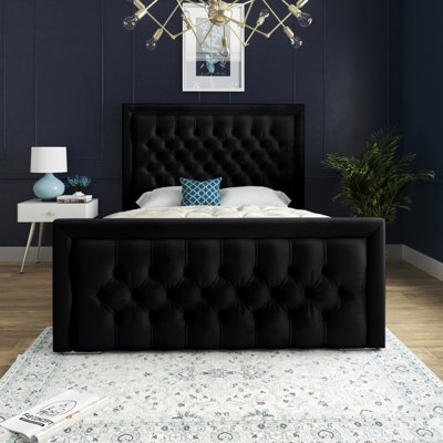 Black tufted bed discount