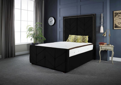 DS Living Milly Chevron Upholstered Soft Touch Black Velvet Luxury Bed Frame 4FT Small Double