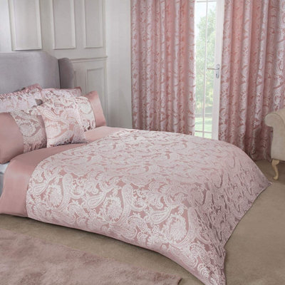 Duchess Jacquard Luxury Bedding Duvet Set Blush DIY at B&Q