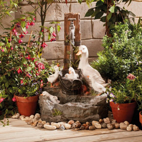 Duck Water Feature Fountain for Outdoor Garden, Lawn, Patio & Decking (Height - 59cm)