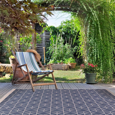 Duo Weave Collection Outdoor Rugs in Diamonds Design