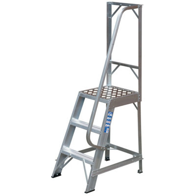 Durable 0.7m Single Sided Fixed Step Ladder with Handrail and Safety Barrier