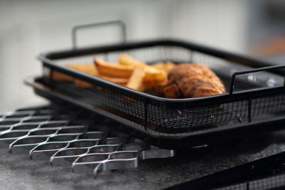 Crisper clearance oven tray