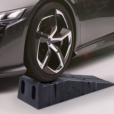 DURHAND 2.5 Ton Plastic Car Lifting Ramps Automotive Vehicle Garage, Black