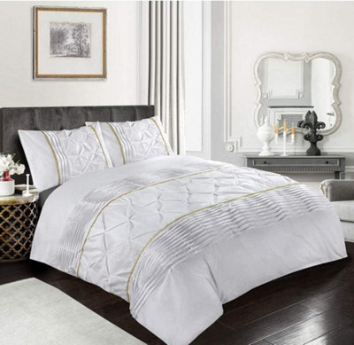 Duvet Cover Set Eleanor Pintuck Stripes Luxury Quilt Cover Sets Soft Poly Cotton Easy Care Bedding Set