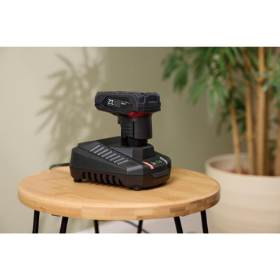 DXPULSE 12V Fast Battery Charger, 4.0A
