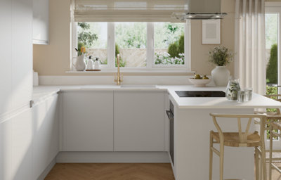 Garcinia Matt Dove Grey Kitchen With Integrated Handles at B&Q