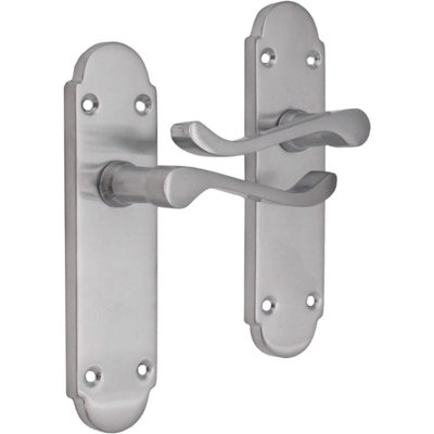 EAI - Shaped Victorian Scroll Door Handles Latch Summer Pattern - 170mm - Satin Chrome