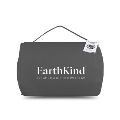 earthkind-synthetic-duvet-13-5-tog-double-diy-at-b-q