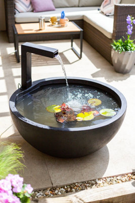 Easy Fountain Mains Powered Black Patio Pond - Medium - L 81 cm x W 81 cm x H 70 cm
