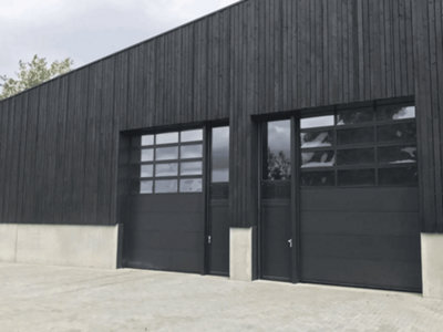 Ebony Charred Brushed Austrian Larch Square Cladding (L) 4m (W) 140mm (T) 21mm Pack of 2 pieces