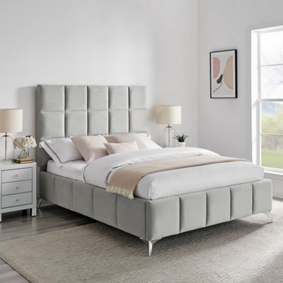 306029F by Coaster - Fiona Upholstered Panel Bed Light Grey