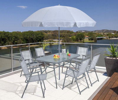 Gray outdoor dining set store with umbrella hole