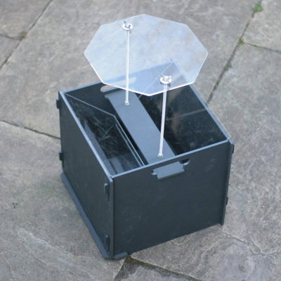 Eco Moth Trap Without Light Inc. Rain Guard - LDPE/Recycled Plastic Board/Acrylic Sheet - L33 x W33 x H30 cm