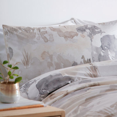 Edale 100% Cotton Duvet Cover Set With Contrast Piping