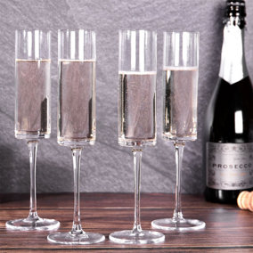 Edge Champagne Flutes - Set of 4 Clear