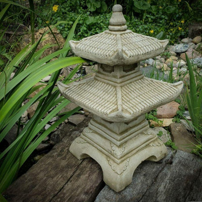 Edo' Pagoda Stone cast Oriental Ornament