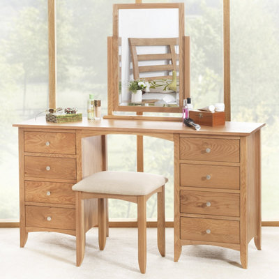 Edward Hopper Oak Dressing Table with 8 Drawers