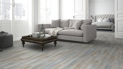 EGGER PRO Aqua+ Classic 8mm Dark Abergele Oak EPL068 Laminate Flooring 1.99m² Pack - 5