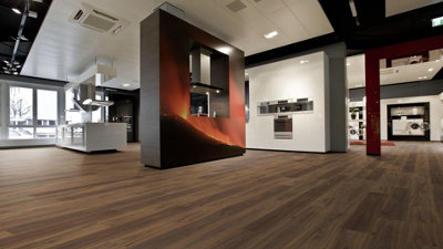 EGGER PRO Aqua+ Classic 8mm Dark Langley Walnut EPL067 Laminate Flooring 1.99m² Pack - 4