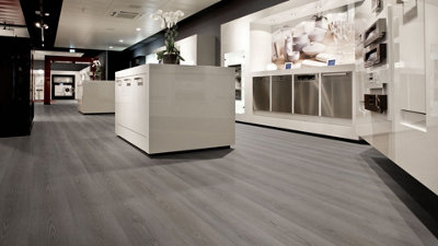EGGER PRO Aqua+ Classic 8mm Grey Soria Oak EPL180 Laminate Flooring 1.99m² Pack - 3