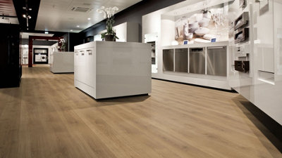 EGGER PRO Aqua+ Classic 8mm Natural North Oak EPL208 Laminate Flooring 1.99m² Pack - 7