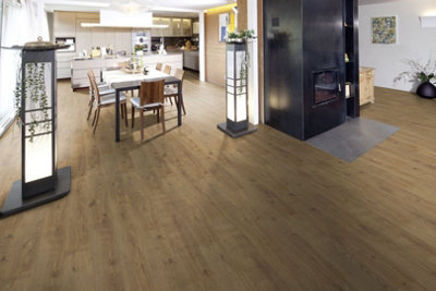 EGGER PRO Classic 7mm Grove Oak EPL089 Laminate Flooring 2.49m² Pack - 4