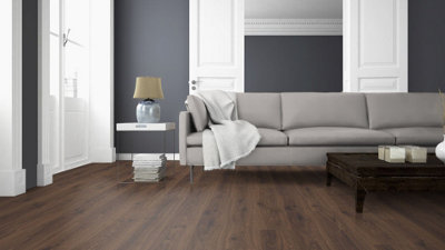 EGGER PRO Classic 8mm Lasken Oak EPL136 Laminate Flooring 1.99m² Pack - 6