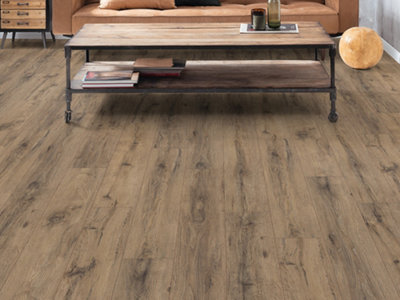 EGGER PRO Classic 8mm Parquet Oak Dark EPL019 Laminate Flooring 1.99m² Pack - 8