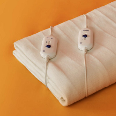Silentnight Comfort Control Electric Blanket Review: A good value heater