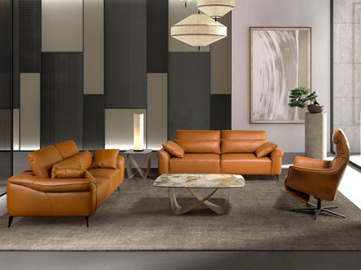 Elegant Brown Leather 2 Seater Sofa for Modern Living Spaces