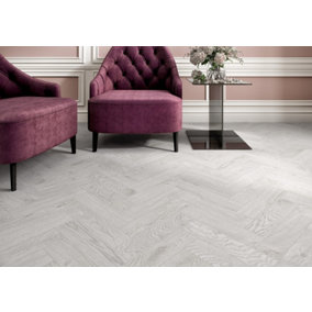 Elegant Grey Wood Effect 330mm x 80mm Porcelain Wall & Floor Tiles (Pack of 48 w/ Coverage of 1.27m2)
