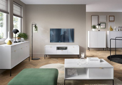 Elegant Nova Coffee Table H460mm W1040mm D680mm in White Matt - Sleek and Versatile