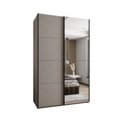 Elegant Trosa III Sliding Door Wardrobe H2450mm W1500mm D640mm - Mirrored Door, Six Shelves, Hanging Rail, Cashmere Finish