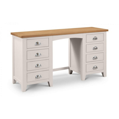 8 on sale drawer desk