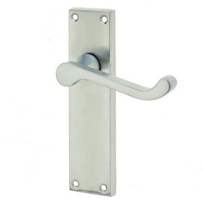 Elegant Victorian Scroll Door Handle with Long Latchset in Satin Chrome Finish - Interior Lever on Backplate