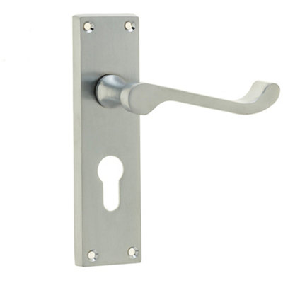 Elegant Victorian Scroll Door Handle with Satin Chrome Finish for Euro Profile Locks - Interior Lever on Backplate