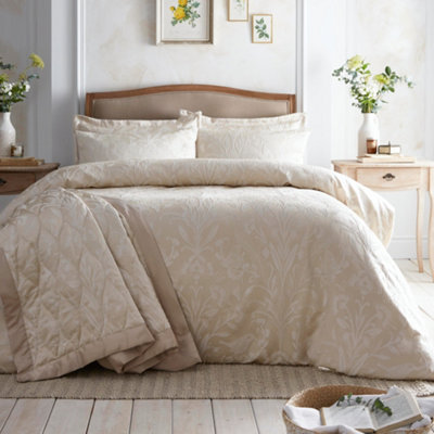 Elysia Jacquard Duvet Cover Set