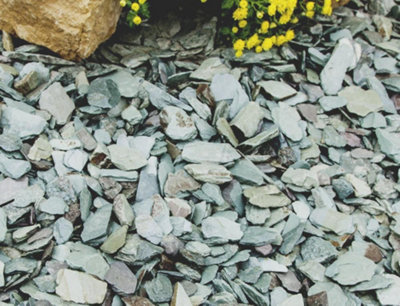 Emerald Slate Chippings 40mm - 50 Bags (1000kg)