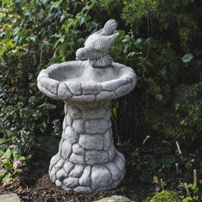 Enchanting Stone Cast Pebble Design Birdbath with Bird