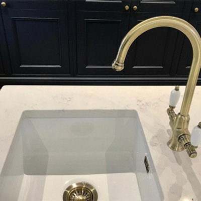 ENKI, Dorchester, KT059, Antique Oil Rubbed Bronze Dual Flow Kitchen Sink Mixer Tap For Basin, Twin White Levers Swivel Spout
