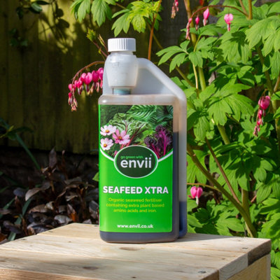 envii SeaFeed Xtra - Organic Liquid Seaweed Fertiliser - Multipurpose Outdoor & Indoor House Plant Food - 1 Litre Makes 500L