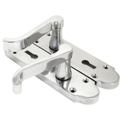 Epsom Door Handle Key Lock Scroll Lever - Polished Chrome Pack