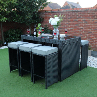 ETON RATTAN GARDEN 6 SEATER BAR TABLE AND STOOL SET IN BLACK DIY at B Q