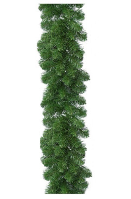 Everlands Plain Artificial Christmas Imperial garland indoor and outdoor 270cm x 20cm