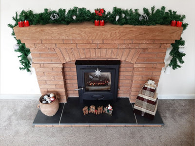 Everlands Plain Artificial Christmas Imperial garland light indoor and outdoor 270cm x 20cm Price Comparisons | Compare The Build