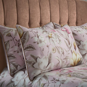EW by Edinburgh Weavers Lavish Floral Cotton Sateen Pillowcase Pair