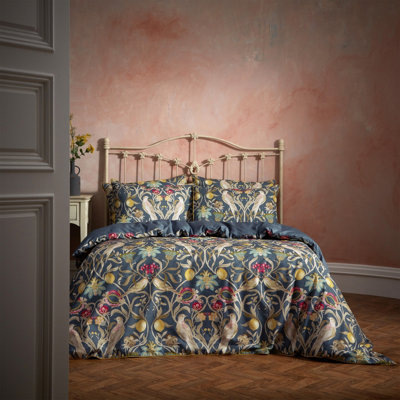 EW by Edinburgh Weavers Songbird Traditional Floral Duvet Cover Set