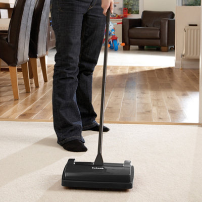 Ewbank 525 Manual Floor and Carpet Sweeper, Black